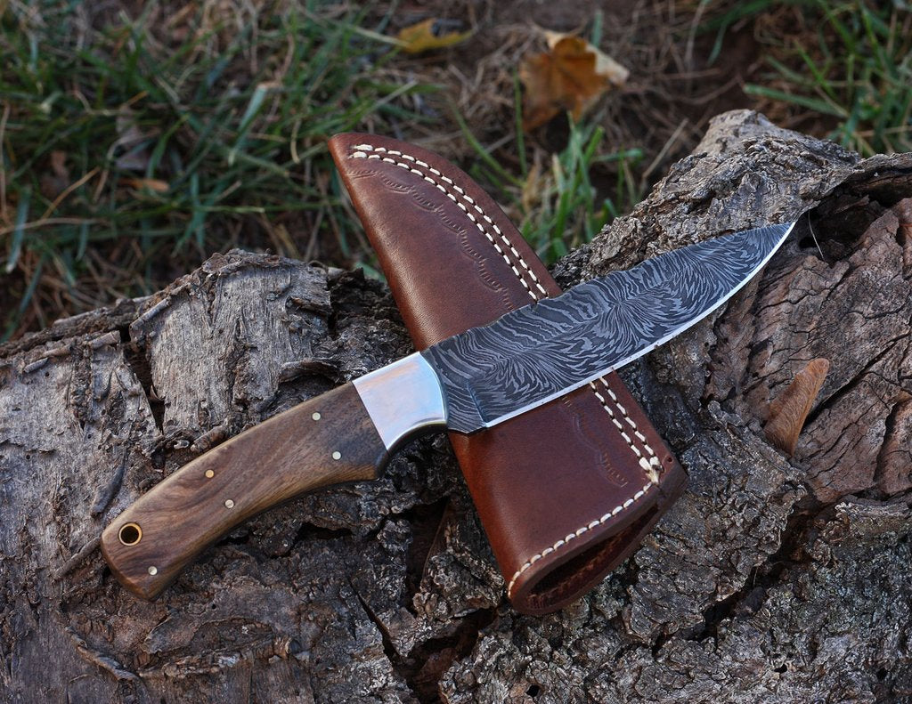Damascus hunting knife Handle Walnut Wood. Stainless Steel Bolster - NB CUTLERY LTD
