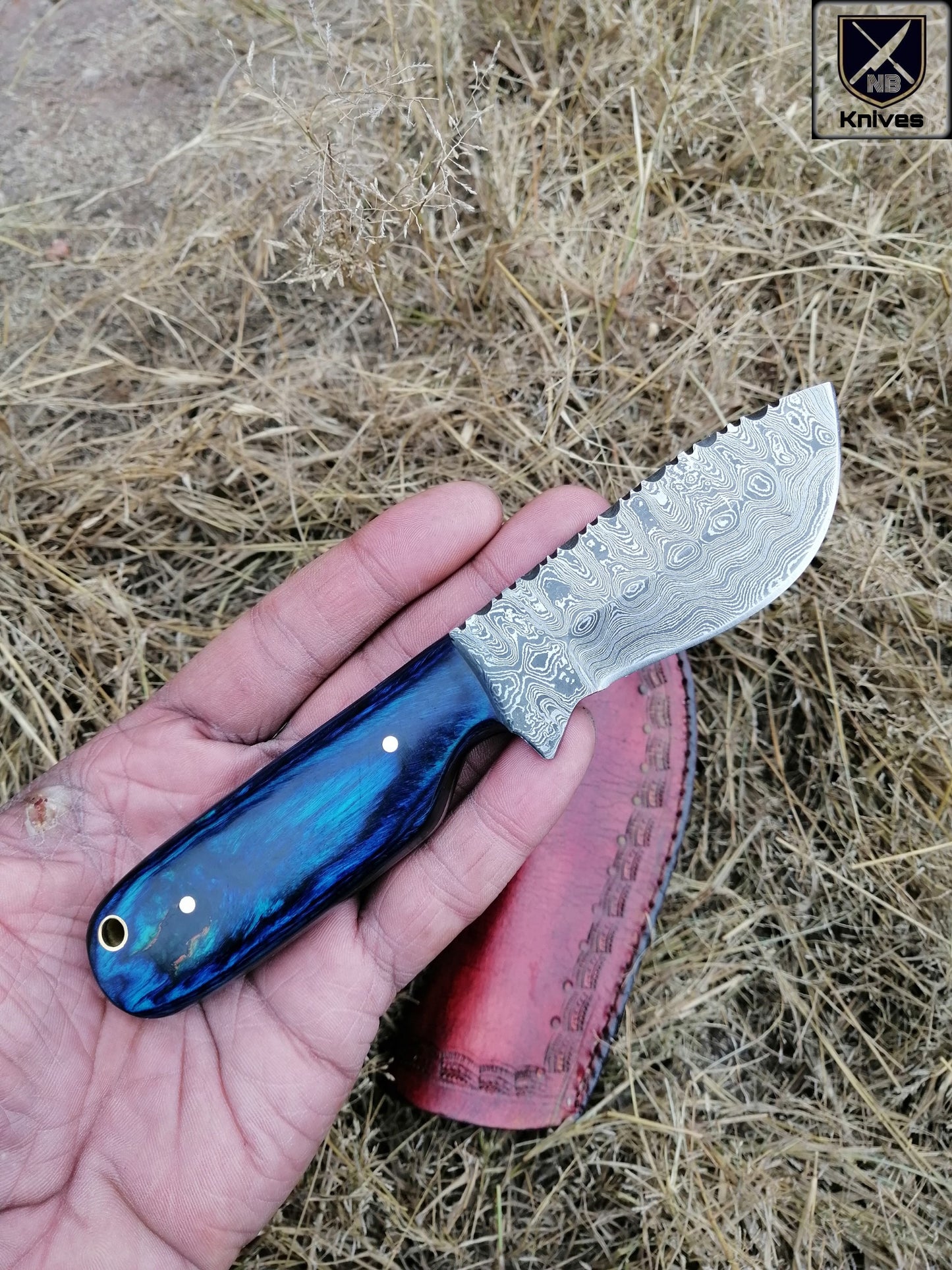 CUSTOM HAND DAMASCUS HUNTING KNIFE HANDLE HARDWOOD ,Brass Pins