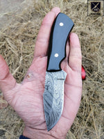 CUSTOM HAND DAMASCUS HUNTING KNIFE HANDLE BLACK HORN  ,Brass Pins