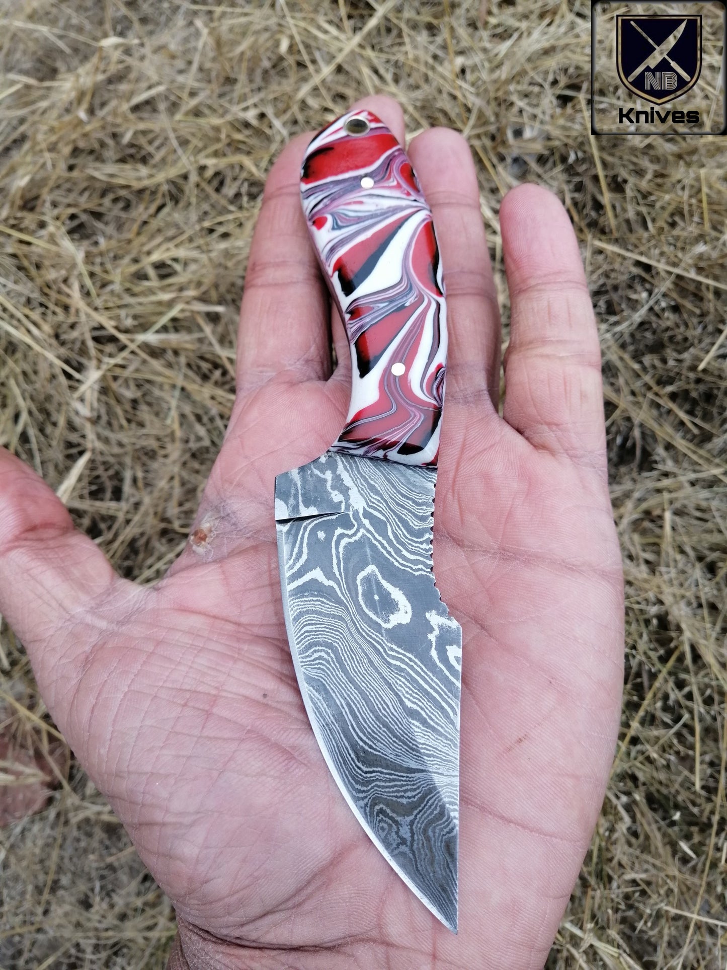 Custom Handmade Damascus Hunting Knife – Resin Handle with Brass Pins