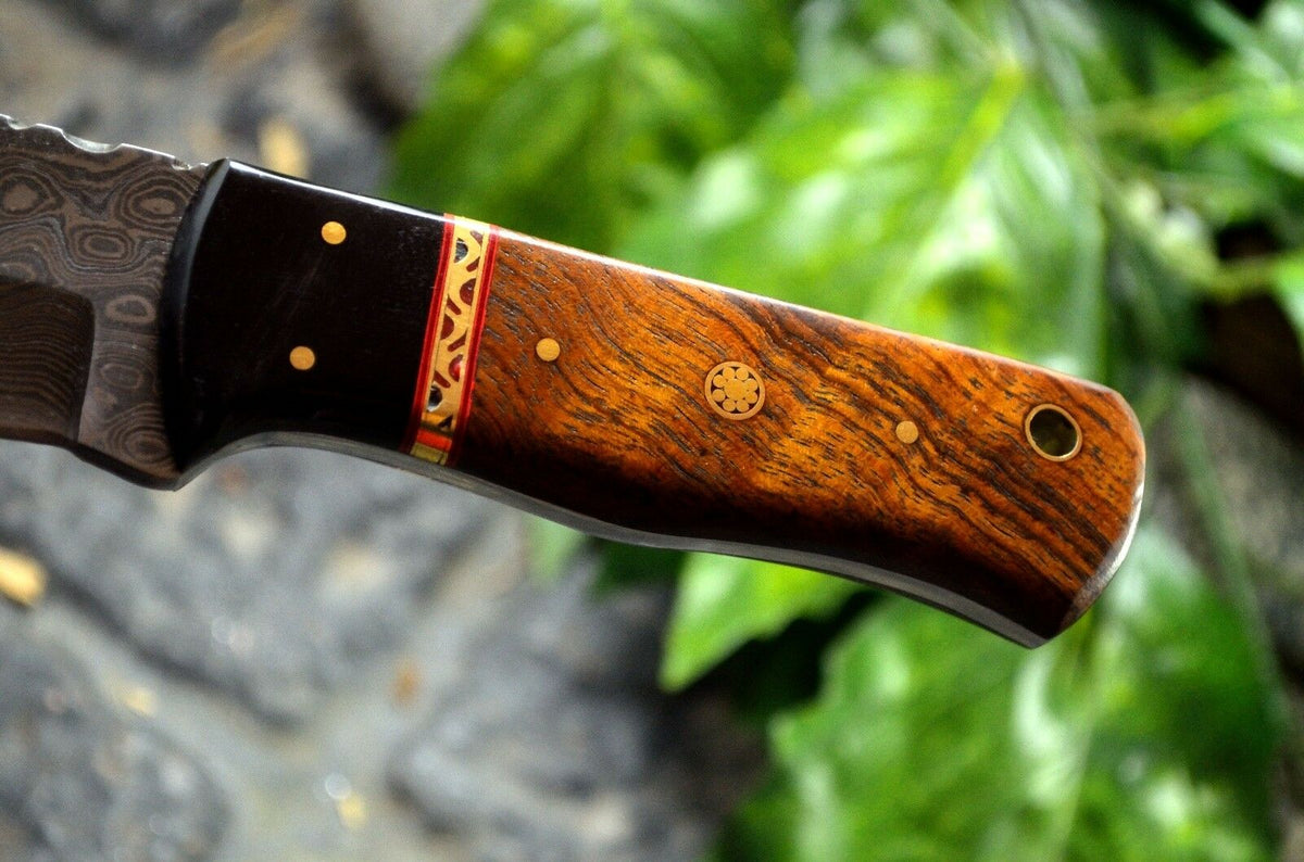 Custom Made Hand Forged Damascus Hunting Knife Handle  HARD WOOD & BUFFALO HORN WITH FIBER BRASS SPACER