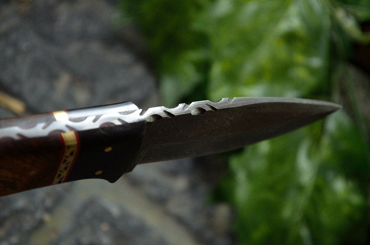 Custom Made Hand Forged Damascus Hunting Knife Handle  HARD WOOD & BUFFALO HORN WITH FIBER BRASS SPACER