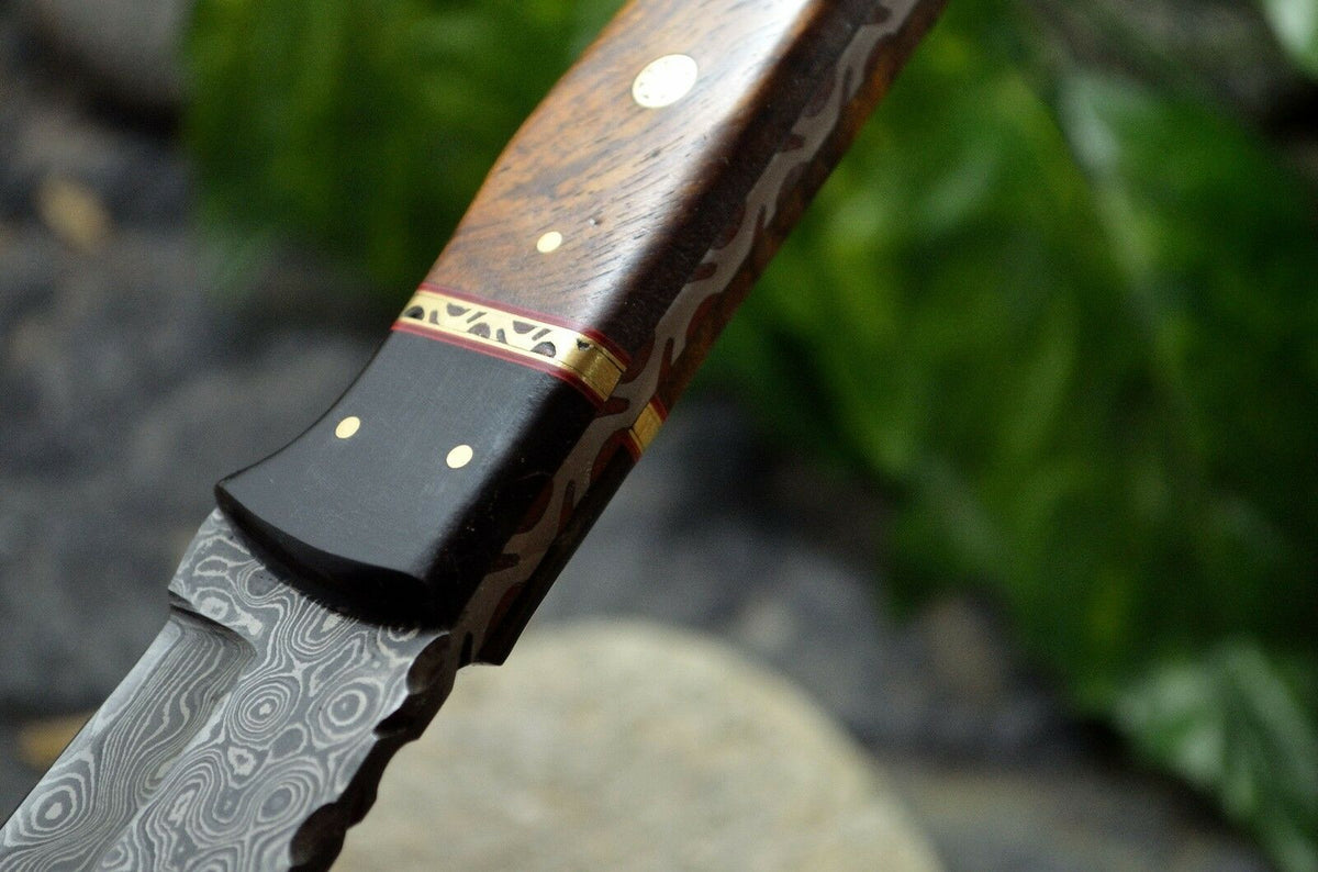 Custom Made Hand Forged Damascus Hunting Knife Handle  HARD WOOD & BUFFALO HORN WITH FIBER BRASS SPACER