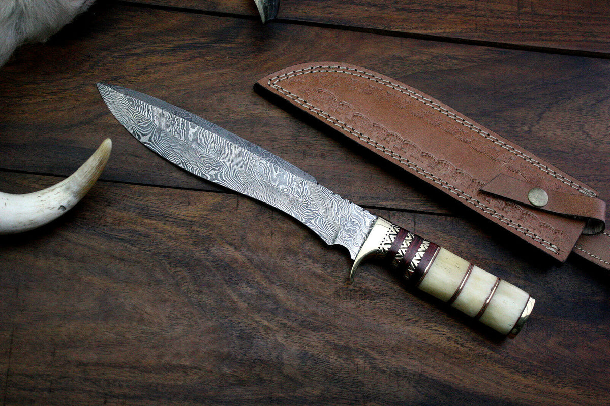 Custom Handmade Damascus Steel Bone Handle Hunting Knife With Leather Sheath Compact Outdoor Hunting Knife