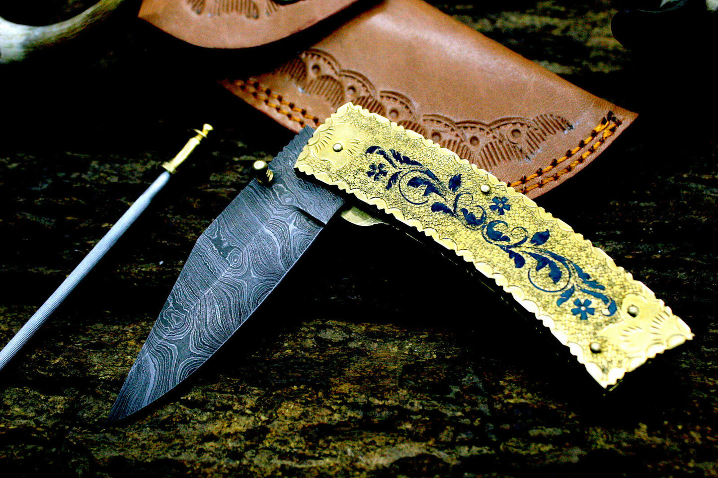 DAMASCUS STEEL HAND ENGRAVED FOLDING KNIFE| LINER LOCK | - NB CUTLERY LTD
