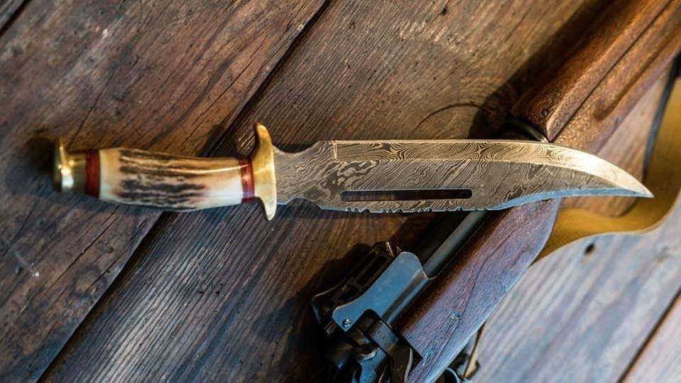 |NB KNIVES| CUSTOM HANDMADE DAMASSCUS STEEL STAG HORN HUNTING KNIFE WITH LEATHER SHEATH