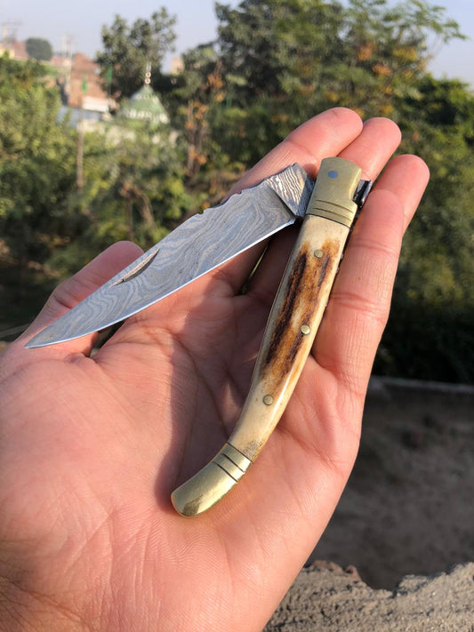 CUSTOM HANDMADE DAMASCUS STAG HORN FOLDING KNIFE WITH LEATHER SHEATH