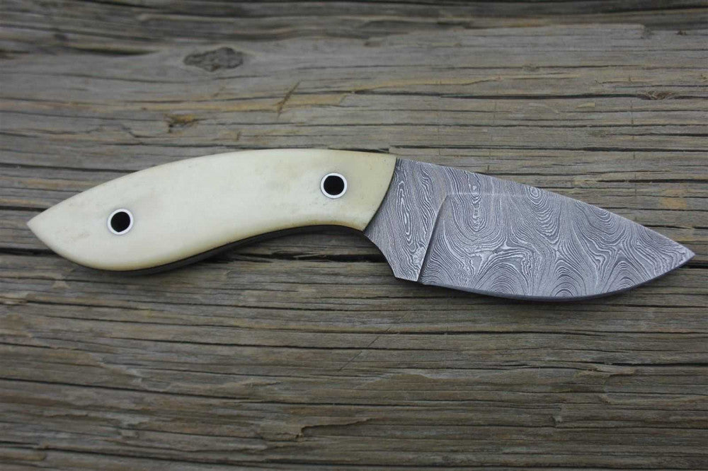 CUSTOM HANDMADE DAMASCUS HUNTING KNIFE Handle Bone