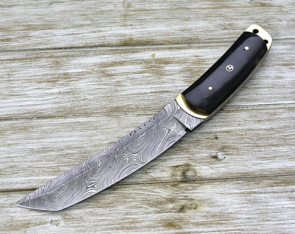 Custom, 12", tactical Tanto knife, damascus knife, Tanto point, hunting knife w/ Buffalo horn scales, brass liner, beautiful twist Damascus
