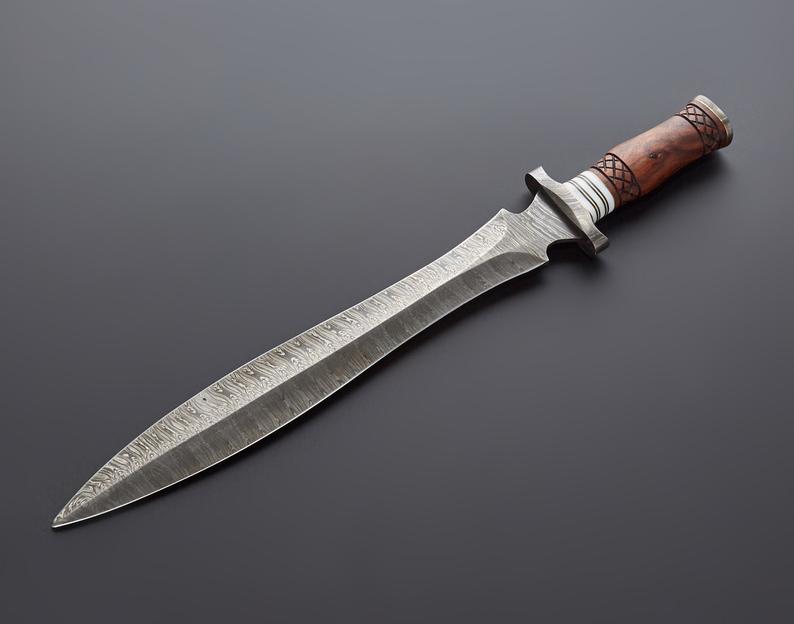CUSTOM HANDMADE DAMASCUS STEEL HUNTING KNIFE WITH LEATHER SHEATH
