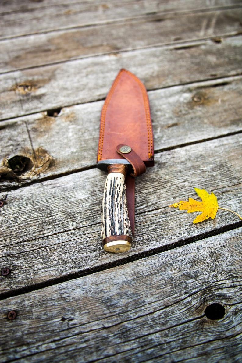 |NB KNIVES| CUSTOM HANDMADE DAMASCUS STEEL STAG HORN HUNTING KNIFE WITH LEATHER SHEATH