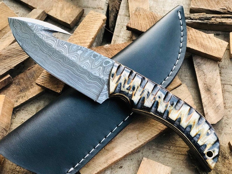 CUSTOM HANDMADE DAMASCUS GUTHOOK HUNTING KNIFE HANDLE MICARTA