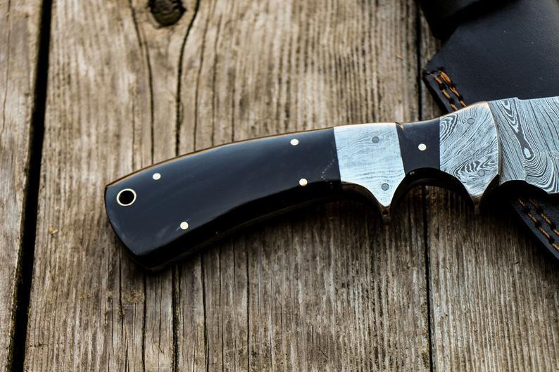 Custom Handmade Damascus Skinner Knife with Pakka Wood Handle & Leather Sheath