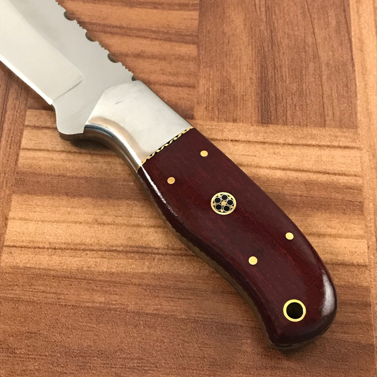 BEAUTIFUL RED HANDLE DAMASCUS STEEL KNIFE - NB CUTLERY LTD
