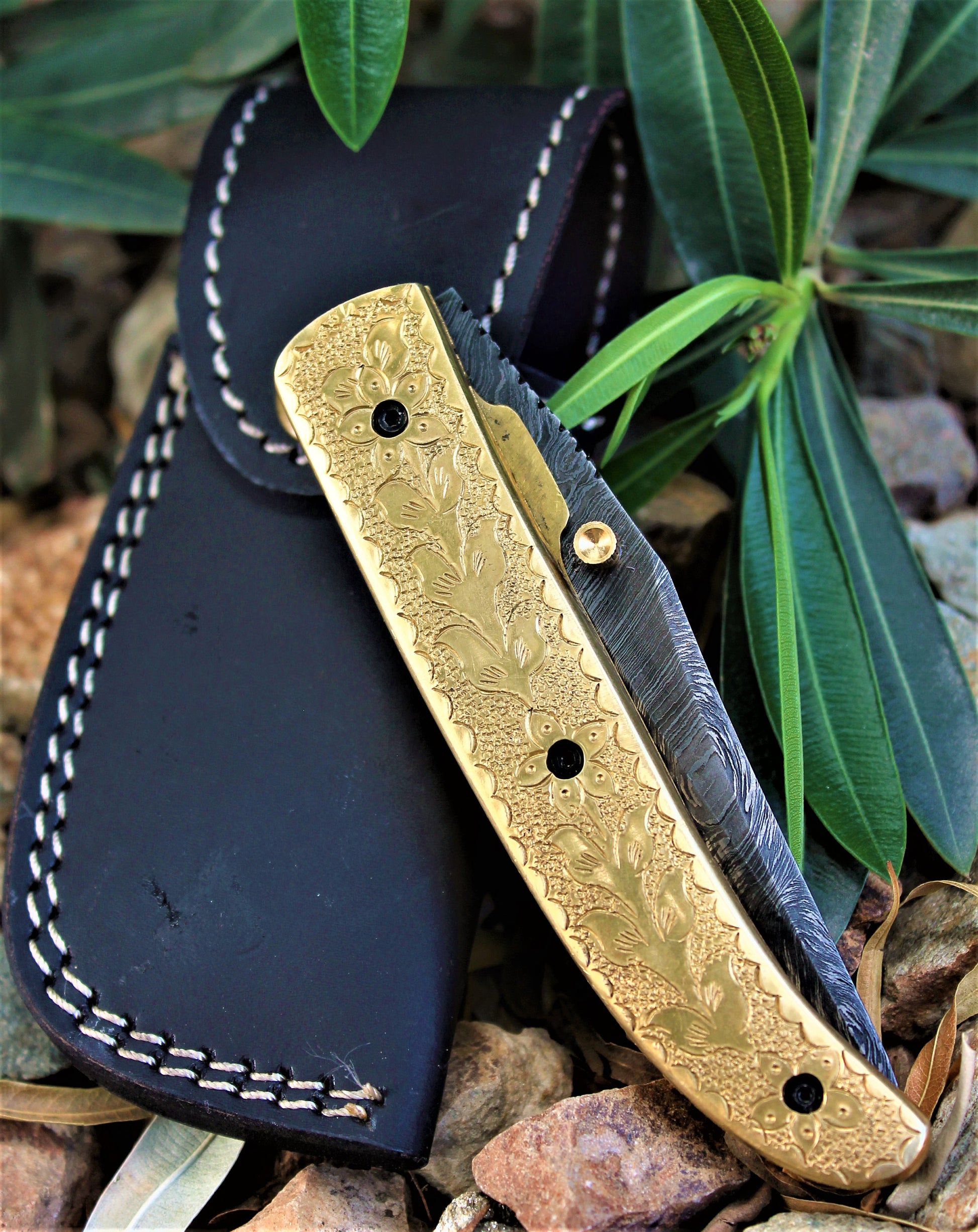 Damascus folding Knife - NB CUTLERY LTD