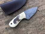 Craftsman made Skinning Knife - Scrimshaw of Bear in Viking style - Giraffe bone handle with Damascus blade