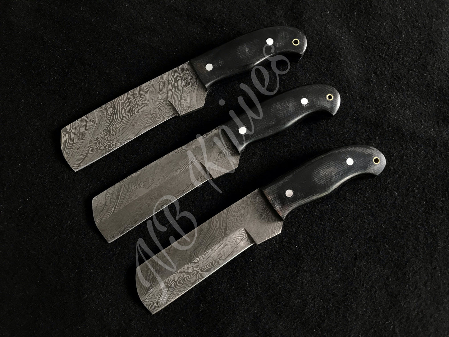 |NB KNIVES | LOT OF 3 CUSTOM HANDMADE DAMASCUS COWBOY BULL CUTTER KNIVES WITH LEATHER SHEATHS