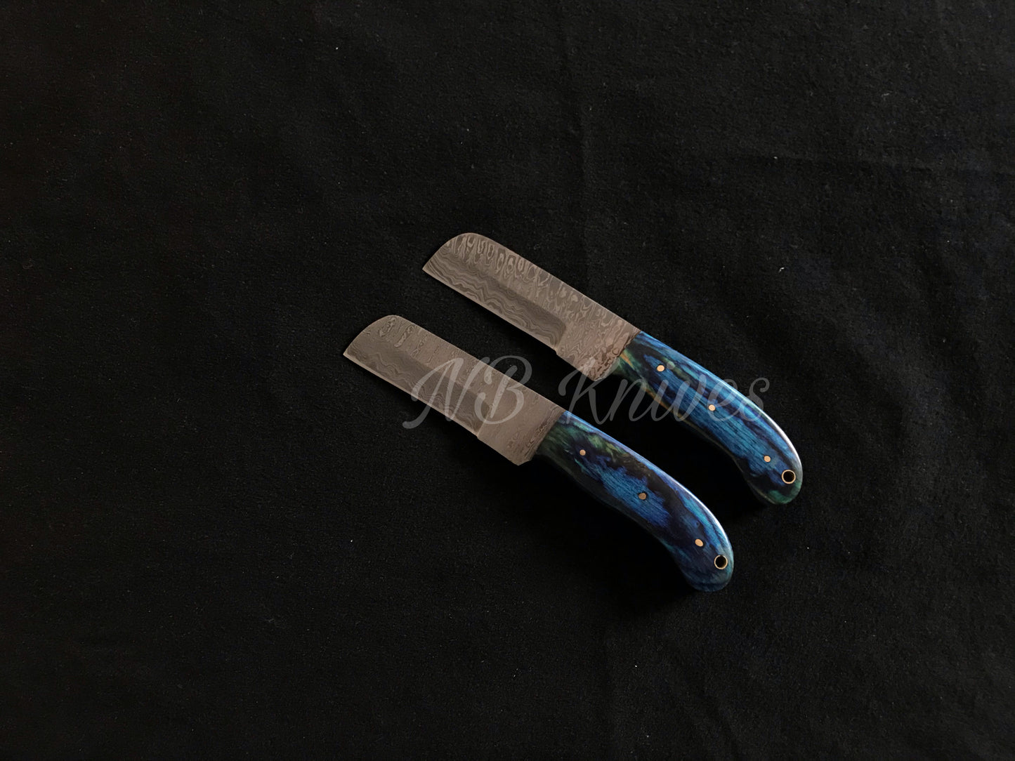 |NB KNIVES| CUSTOM HANDMADE LOT OF 2 COW BOY BULL CUTTER KNIVES WITH LEATHER SHEATH