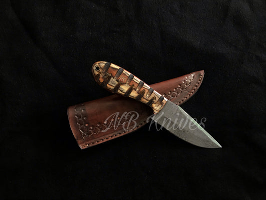 Handcrafted Damascus Skinning Knife with Hardwood Handle & Leather Sheath