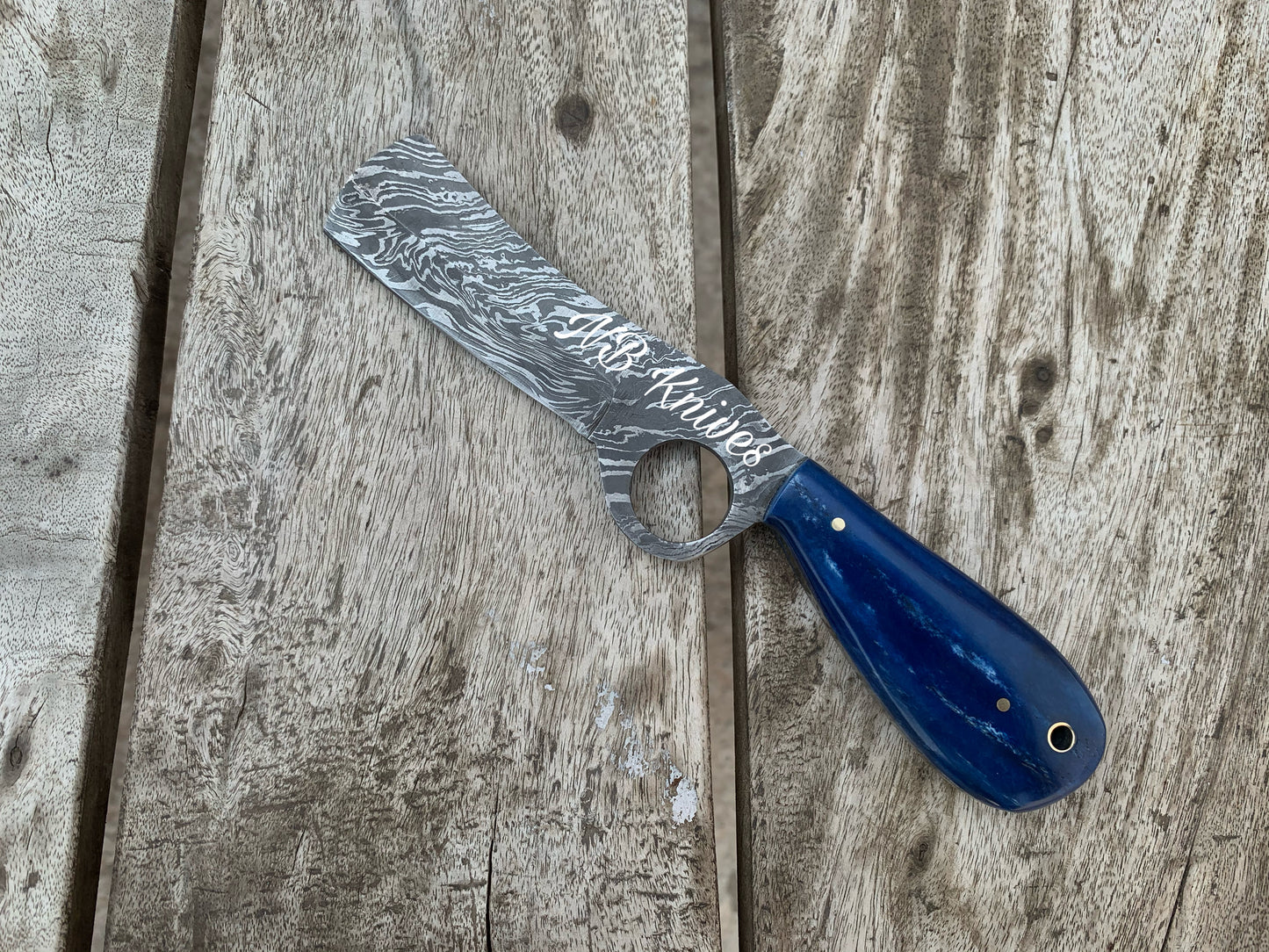 |NB KNIVES| CUSTOM HANDMADE DAMASCUS COWBOY BULL CUTTER KNIFE WITH LEATHER SHEATH