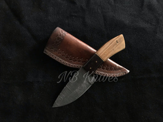 Olive Wood & Hardwood Bolster Damascus Skinner Knife – Handmade