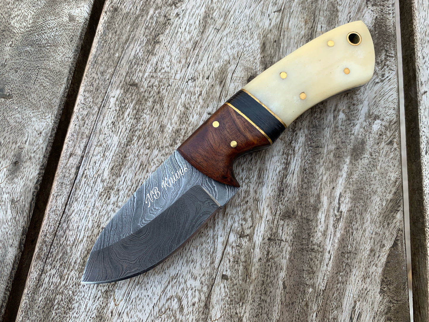 |NB KNIVES| CUSTOM HANDMADE DAMASCUS SKINNER KNIFE HANDLE ROSEWOOD & CAMEL BONE
