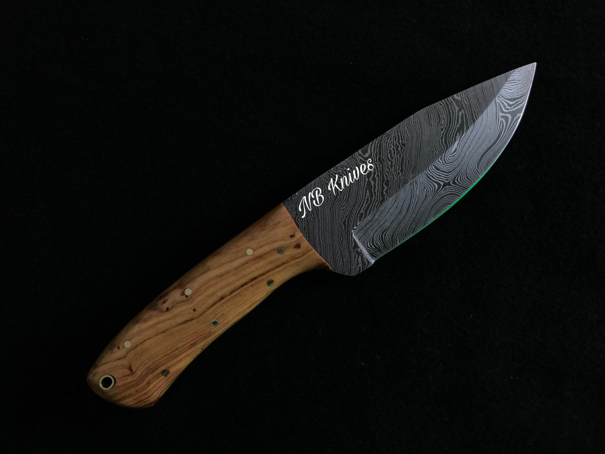 Damascus Steel Skinner Knife with Olive Wood Handle