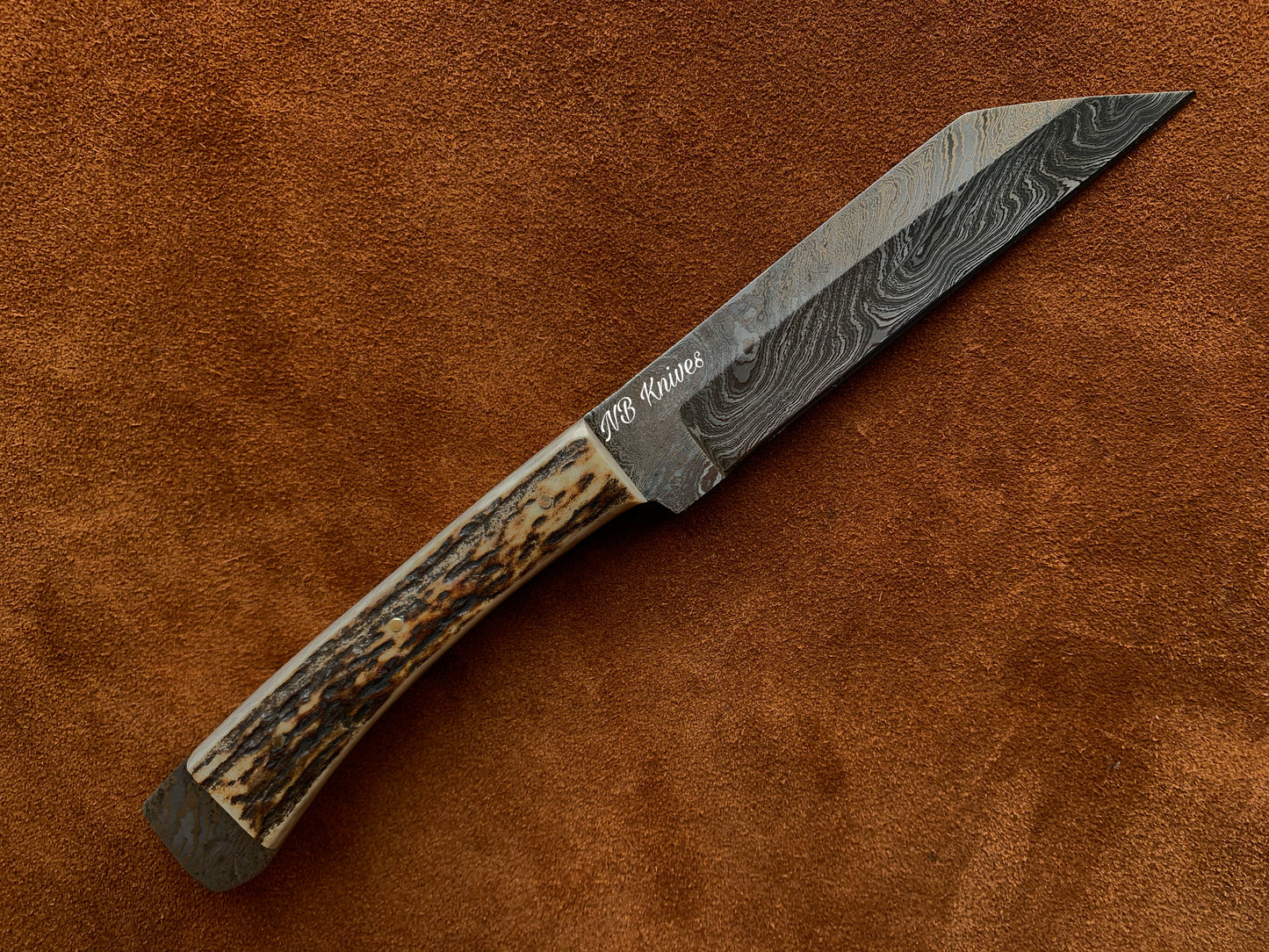 |NB KNIVES| CUSTOM HANDMADE DAMASCUS STAG HORN SEAX KNIFE WITH LEATHER SHEATH