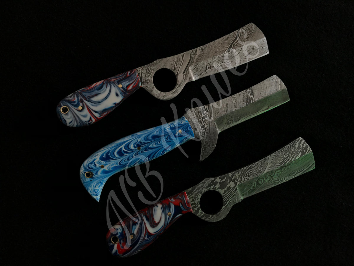 Set of 3 Beautiful Damascus Bull Cutter Knives with Resin Handles & Leather Sheaths