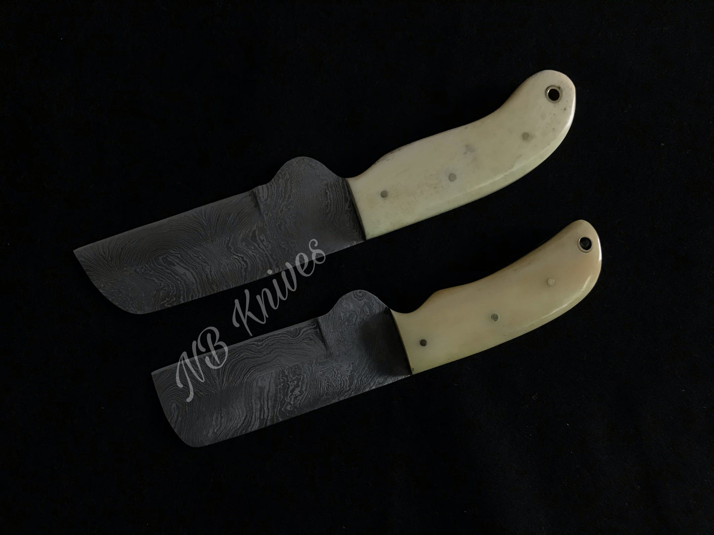 |NB KNIVES| CUSTOM HANDMADE LOT OF 2 COW BOY BULL CUTTER KNIVES WITH LEATHER SHEATH