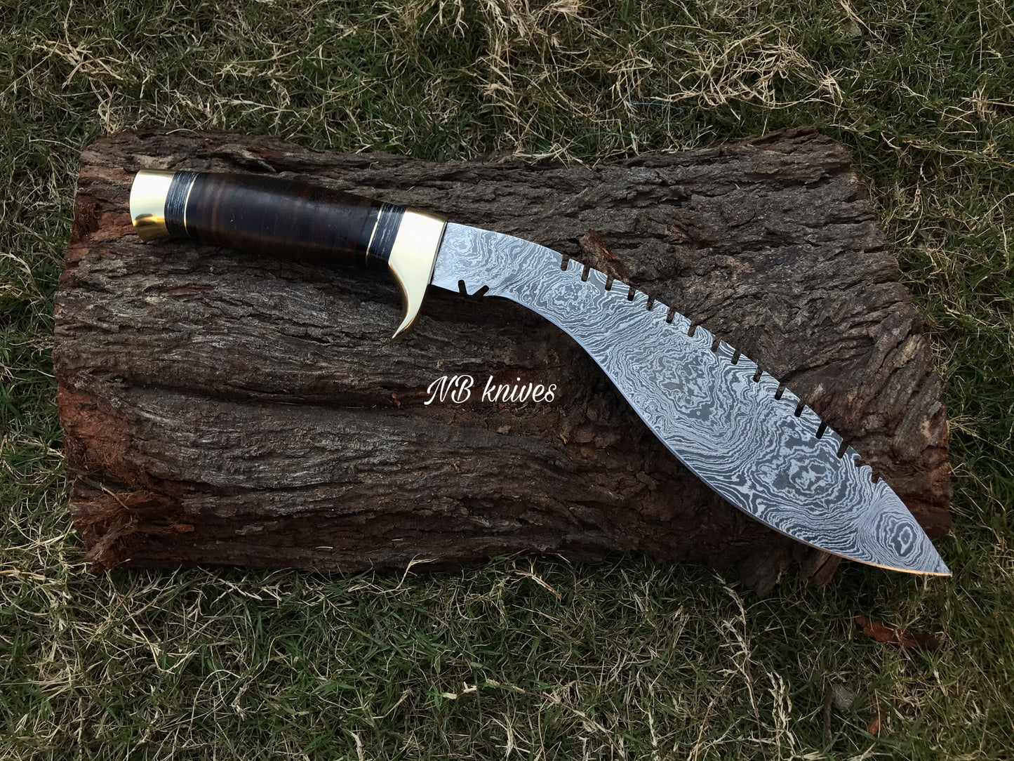 |NB KNIVES| HAND MADE DAMASCUS KUKRI BOWIE KNIFE - STACKED LEATHER - BRASS GUARD - NB CUTLERY LTD