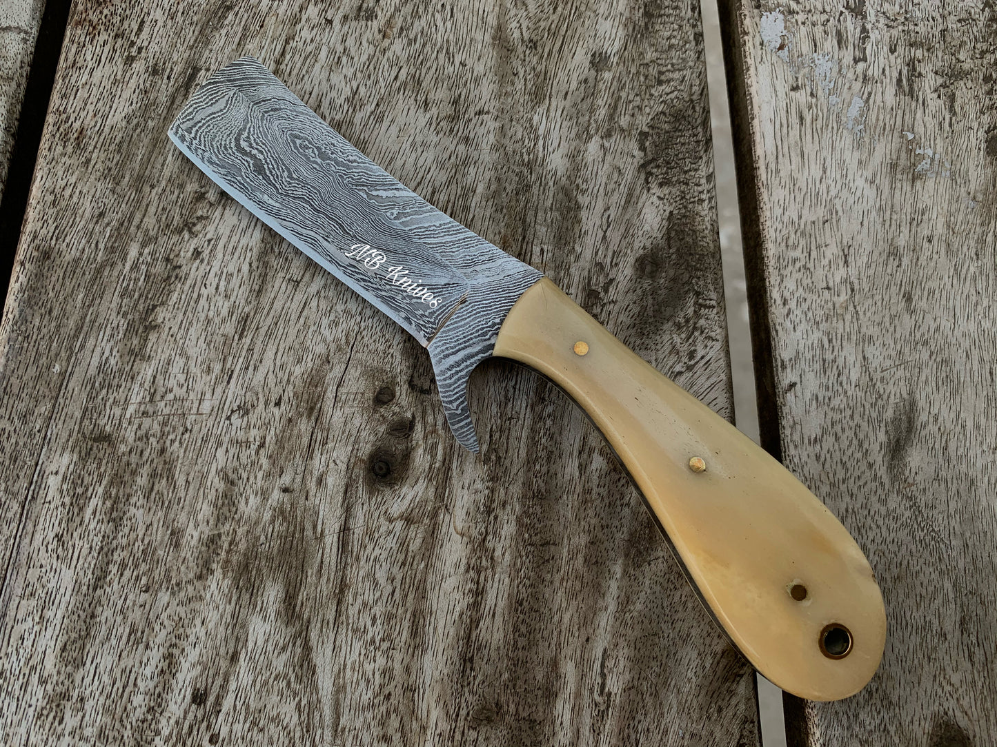 |NB KNIVES| CUSTOM HANDMADE DAMASCUS COWBOY BULL CUTTER KNIFE WITH LEATHER SHEATH