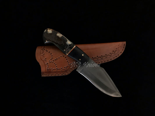 1095 High Carbon Steel Skinner Knife with Black Horn Handle