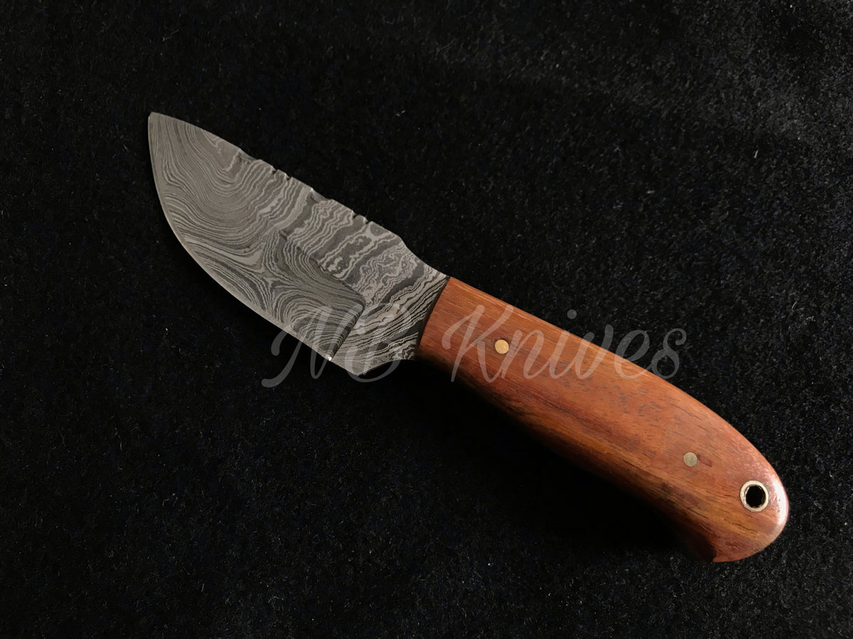 Handcrafted Rosewood Handle Knife with Damascus Skinning Blade