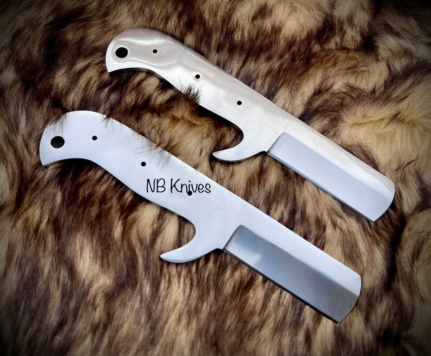 |NB KNIVES| CUSTOM HANDMADE LOT OF 2 D2 STEEL BULL CUTTER BLANK BLADES WITH LEATHER SHEATHS