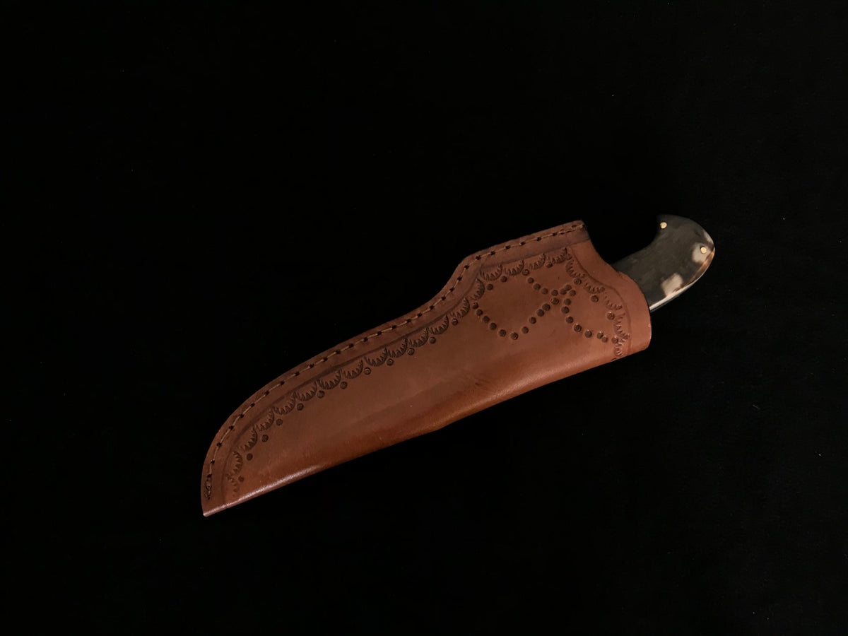 1095 High Carbon Steel Skinner Knife with Black Horn Handle