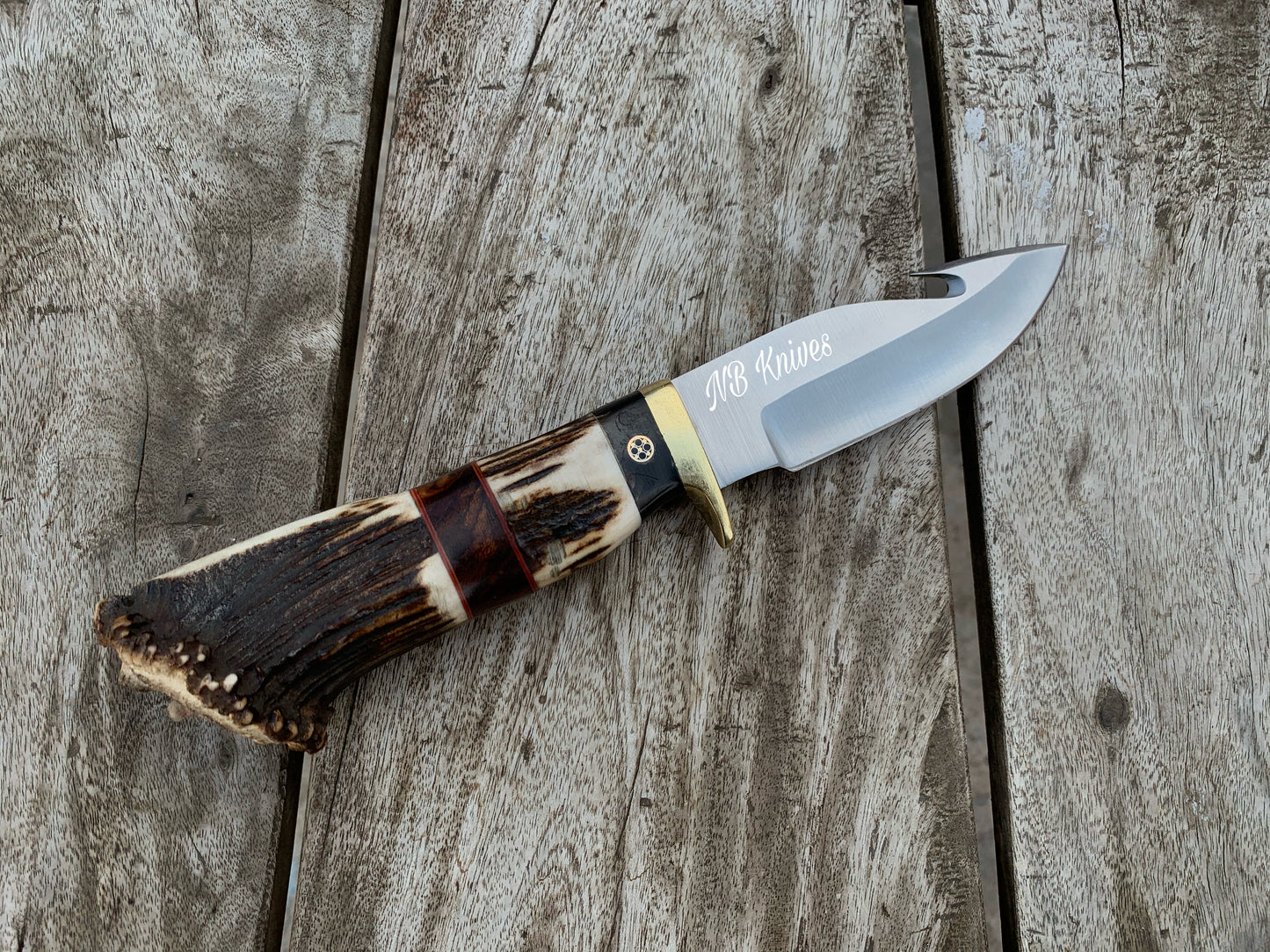 |NB KNIVES| CUSTOM HANDMADE D2 STEEL STAGHORN GUTHOOK KNIFE WITH LEATHER SHEATH