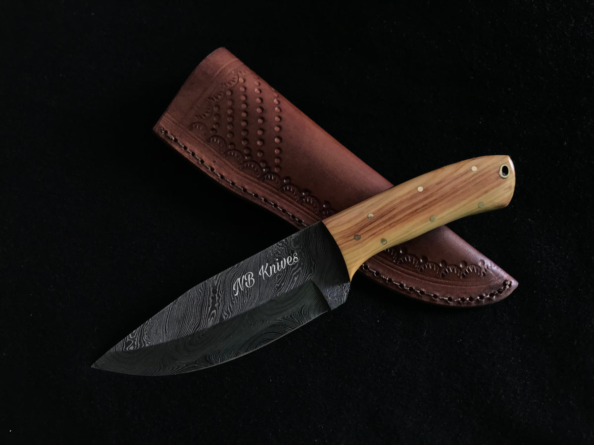 Damascus Steel Skinner Knife with Olive Wood Handle