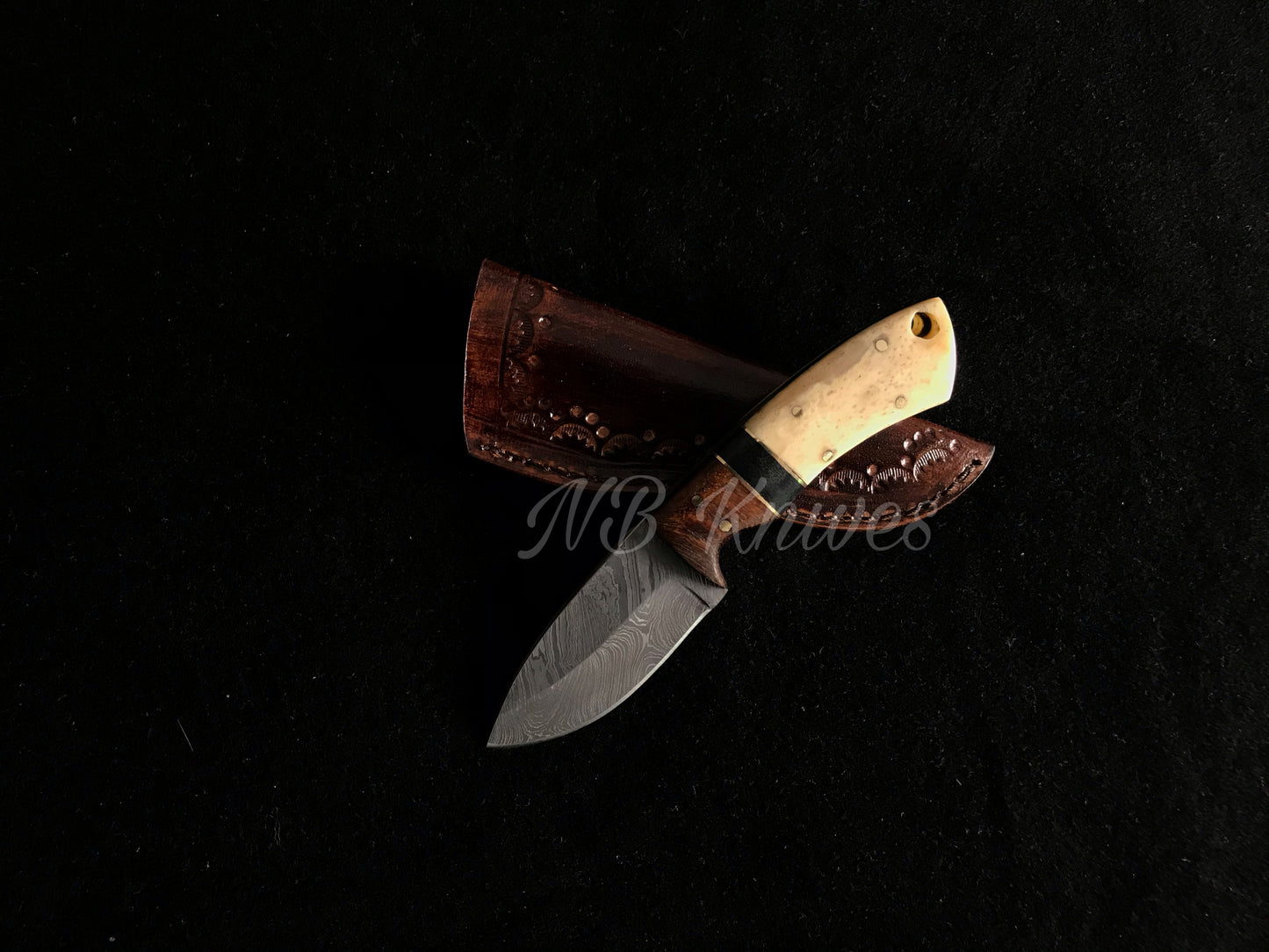 |NB KNIVES| Custom Handmade Damascus Hunting Knife Handle Rose wood and Camel Bone