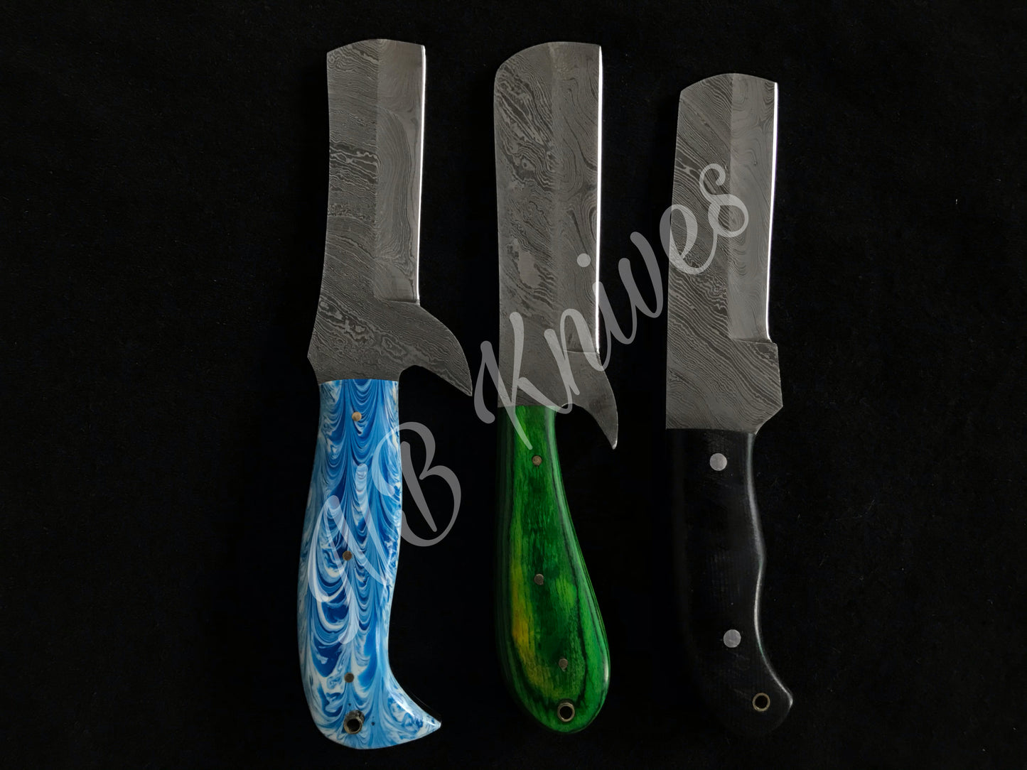 |NB KNIVES | LOT OF 3 CUSTOM HANDMADE DAMASCUS COWBOY BULL CUTTER KNIVES WITH LEATHER SHEATHS