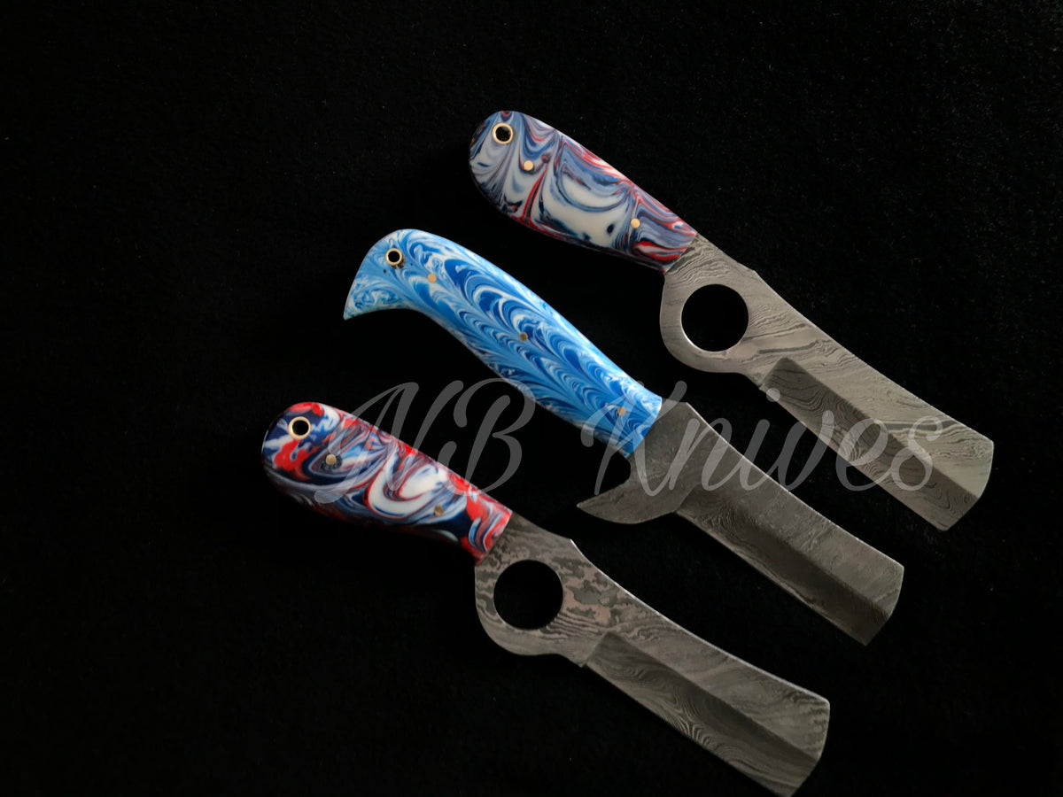 Set of 3 Beautiful Damascus Bull Cutter Knives with Resin Handles & Leather Sheaths