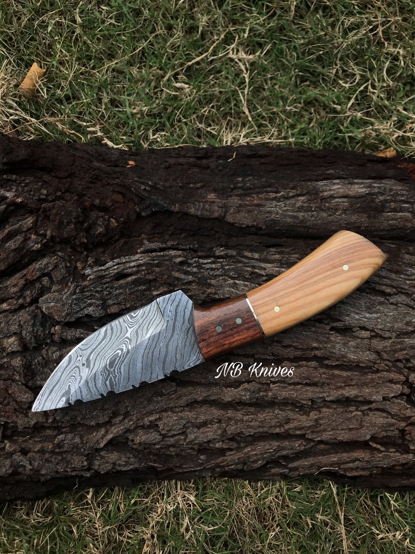 |NB KNIVES| CUSTOM HAND FORGED DAMASCUS STEEL HUNTING KNIFE "OLIVE WOOD"