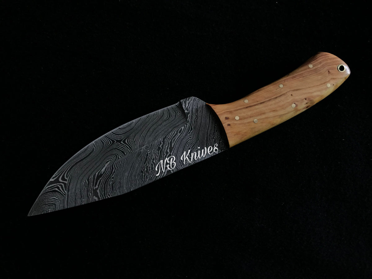 Damascus Steel Skinner Knife with Olive Wood Handle