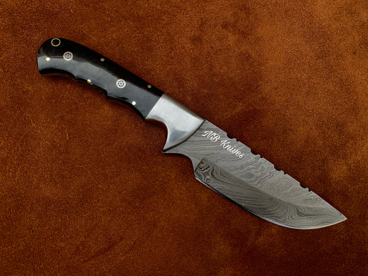 Custom Handmade Damascus Steel Skinner Knife with Black Horn Handle