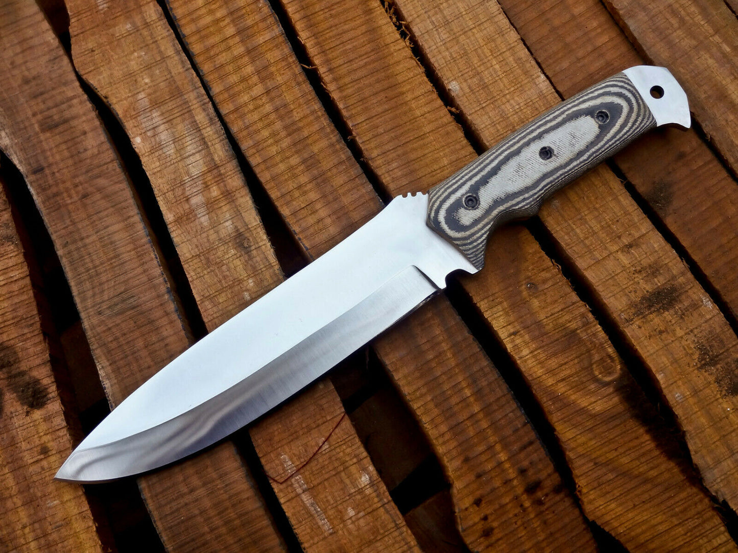 CUSTOM HANDMADE D2 STEEL HUNTING KNIFE WITH LEATHER SHEATH