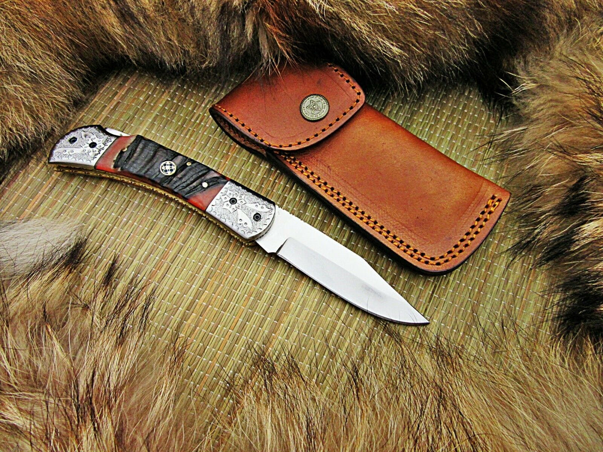 CUSTOM HANDMDAE D2 STEEL FOLDING KNIFE WITH LEATHER SHEATH