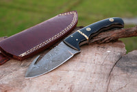 CUSTOM HANDMADE DAMASCUS STEEL HUNTING KNIFE HANDLE BUFFALO HORN