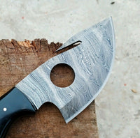 CUSTOM HANDMADE DAMASCUS GUTHOOK HUNTING KNIFE  Handle Material = BLACK HORN