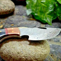 Custom Handmade Damascus Steel Gut Hook Knife Handle Hardwood With Leather Sheath Tactical fixed blade skinner Premium skinner knives