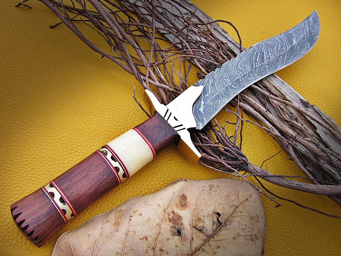 DAMASCUS KNIFE DAMASCUS STEEL CUSTOM HANDMADE HUNTING KNIFE